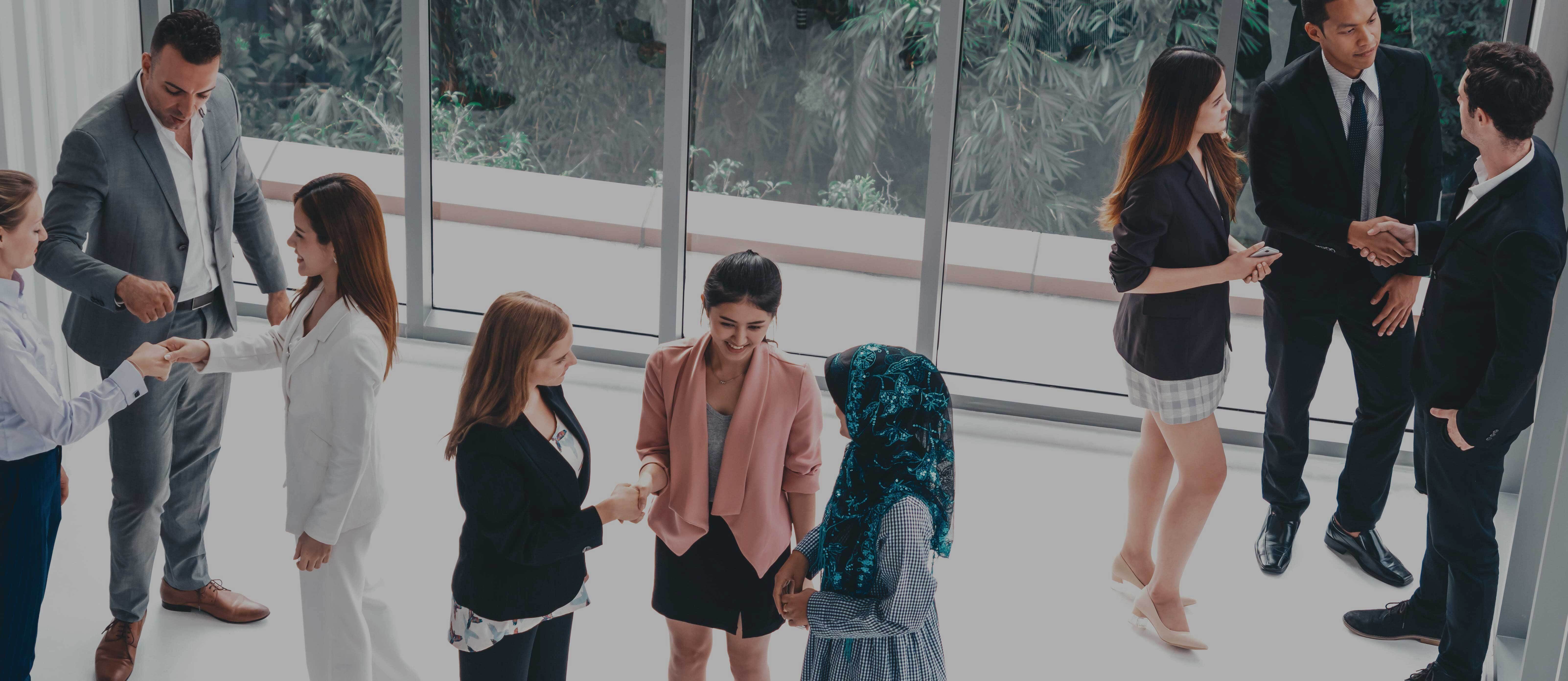 incontro conoscitivo tra azienda e clienti